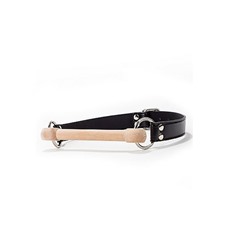 Черный кляп Wooden Bridle с деревянным трензелем