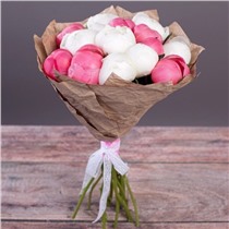 Букет из 15 пионов